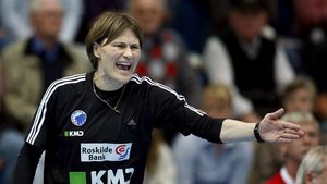 Cea mai tare lovitură de imagine a sportului românesc!** Cruyff al handbalului, la Oltchim