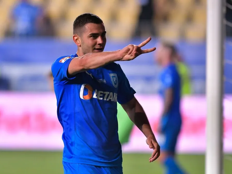 top-fundasi-centrali-ai-campionatului-playoff-playout-echipa-sezonului