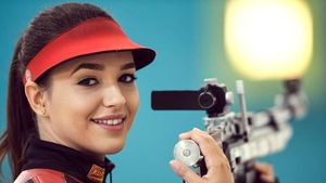 Laura Ilie nu a reușit să intre în finală la CE de tir sportiv din Estonia | GALERIE FOTO