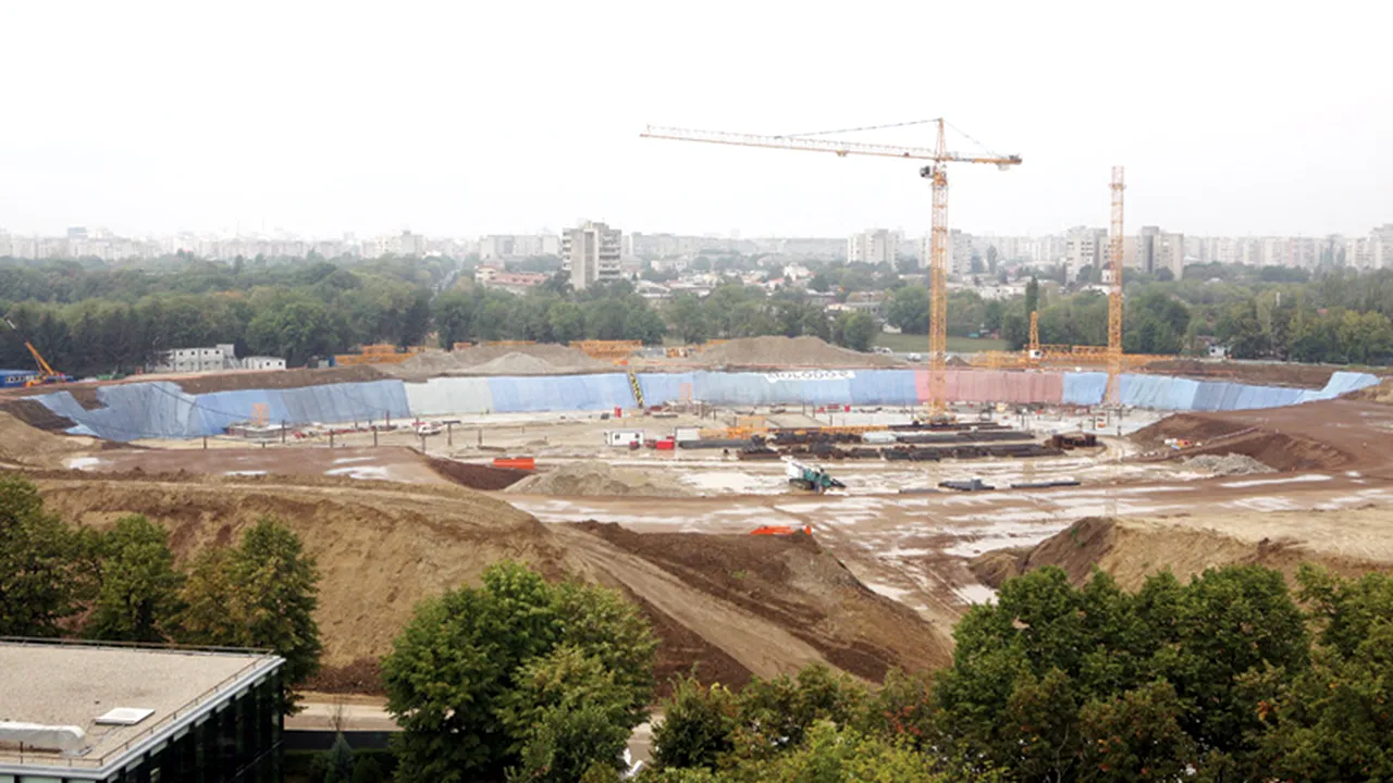 Platini vine să vadă stadiul lucrărilor la stadionul Național