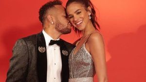 Neymar s-a despărțit de iubita care i-a stat alături încă de când juca la Santos. Se vorbea despre nuntă, dar a venit "ruptura"