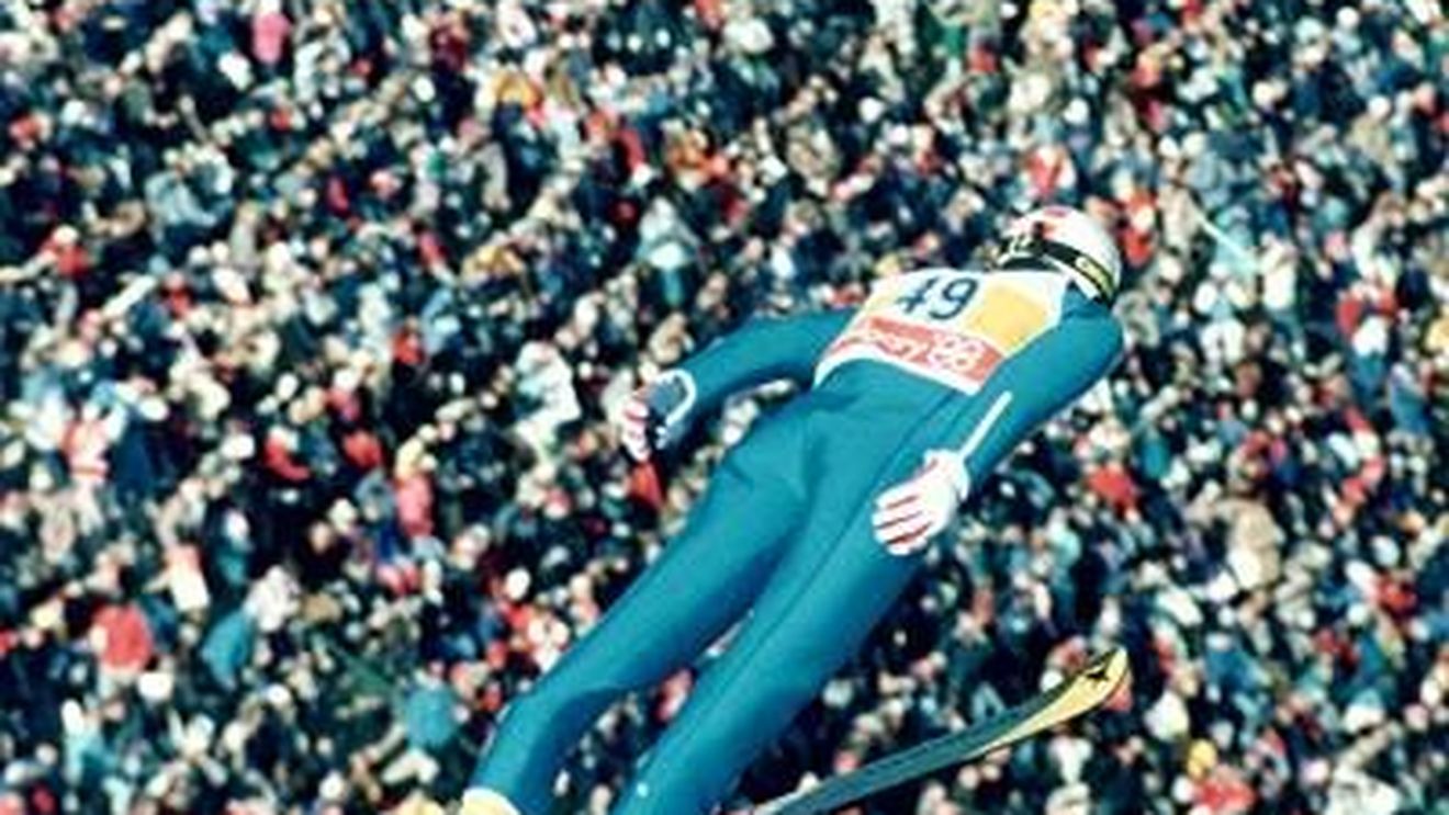 "Finlandezul zburător" a încercat să își omoare soția cu un cuțit!