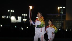Americanii, indignați de alegerea organizatorilor JO de a o desemna pe Rodnina să aprindă flacăra olimpică. Legendara patinatoare, postare controversată pe twitter
