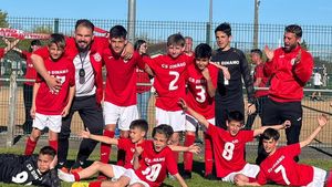 Cine este puștiul de la Dinamo care a fost comparat cu „Eroul de la Sevilla"! „Președintele de la Montpellier m-a poreclit «Le petit Duckadam»" | SPECIAL