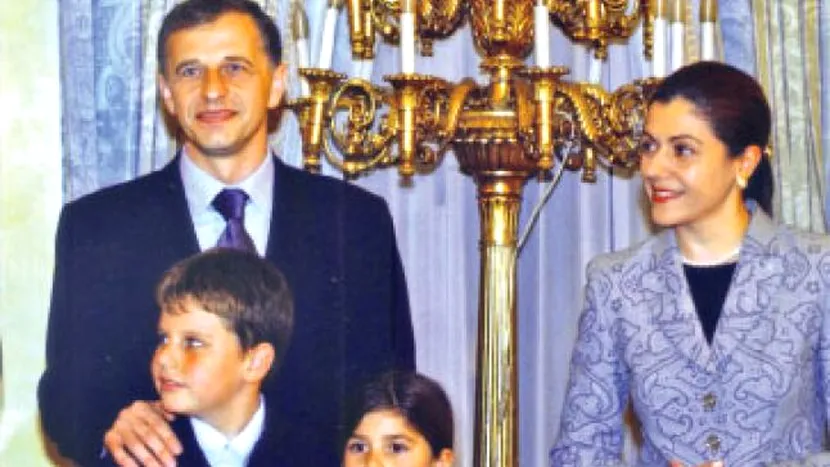 FOTO | Ce mare a crescut fiica lui Mircea Geoană! Cum arată Ana