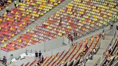 Moment tensionat pe Arena Națională! Ce a făcut un fan al Rapidului spre rivalii de la FCSB: jandarmii l-au săltat imediat!