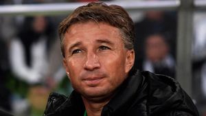 Trece la next level?** Dan Petrescu nu are practic rival în lupta pentru banca "Stelei Rusiei"! Atuul care îl face favorit s-o preia pe ȚSKA