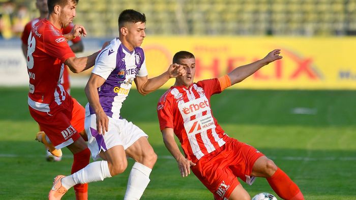 Alarmă în Liga 1! O grupare de tradiție a fotbalului românesc ar putea arunca prosopul chiar în această toamnă