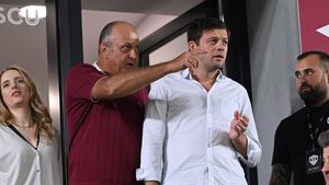 Fotbalistul de la Rapid care l-a dat pe spate pe Dan Șucu în meciul cu FCSB. Patronul giuleștenilor s-a declarat impresionat: „M-am uitat la reluare de vreo 50 de ori! Are niște calități incredibile”