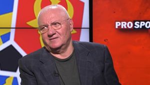 Dumitru Dragomir, atac violent la Olimpiu Moruțan, după meciul cu Ungaria: „Să stea dracu’ liniștit! Să-l cheme Gigi Becali la raport!” + Îl distruge pe arbitru: „E bolnav!” EXCLUSIV ProSport Live