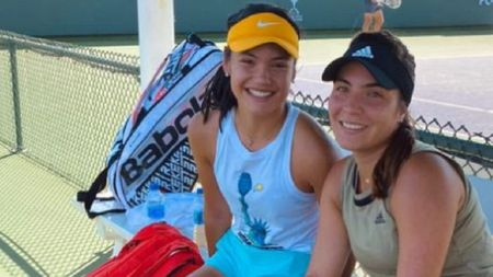 Emma Răducanu petrece sărbătorile de iarnă cu salam de Sibiu, cozonac, țuică și vișinată! Gabriela Ruse s-a ocupat personal | SPECIAL