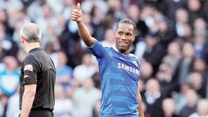 După "modelul Drogba",** Dănciulescu i-a răsplătit pe fani ducând cupa în fața tribunelor