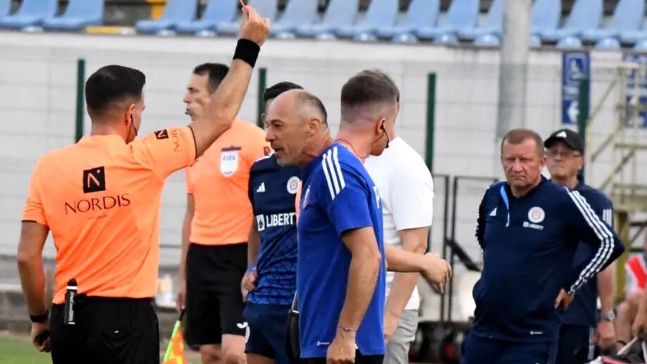 Valeriu Iftime e categoric și trage un semnal de alarmă: „Bogdan Andone trebuie să își vadă de meseria lui și să nu mai aibă asemenea ieșiri. Am luat două goluri de la același jucător și nu știu pe unde au fost fundașii mei”. Ce spune despre arbitraj și ce jucător de la FC Botoșani l-a dezamăgit. EXCLUSIV