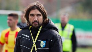 Dan Alexa pune presiune pe conducerea lui Dinamo: "Dacă ar fi venit Pițurcă ar fi făcut o mișcare senzațională". Verdictul "Chirurgului" în privința locului din play-off