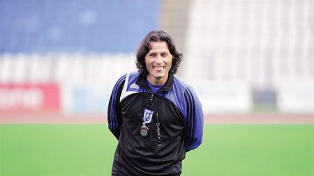 "Am bătut liderul, dar nu promit că voi aduce titlul la vară!"