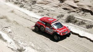 Culorile deșertului, roșu-alb-albastru!