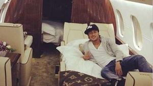 FOTO Motivul pentru care Neymar nu vrea să plece de la Santos:** a fost adus înapoi în Brazilia pe așternuturi "zburătoare" Vuitton