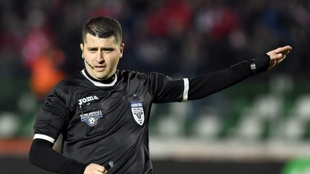 Se cer măsuri dure împotriva lui Andrei Chivulete, arbitrul care a oprit jocul dintre Sepsi și FC U Craiova: „Trebuie să fie sancționați și el și observatorul! Au greșit, au provocat toată situația” | VIDEO EXCLUSIV ProSport Live