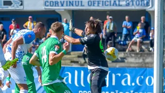 S-a dus și invincibilitatea contra Corvinului! CSC Dumbrăvița a ajuns la șase eșecuri la rând în Liga 2, iar Florin Fabian e un monument de stoicism