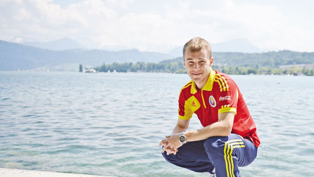 "Când mă ia valul, îmi amintesc de dureri!"** Convocat în premieră la națională, Maxim explică metoda prin care reușește să rămână cu picioarele pe pământ