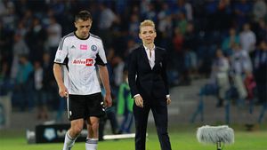 Polonezii au găsit rapid țapul ispășitor pentru eliminarea din play-off-ul Ligii Campionilor. Vinovata de serviciu este o femeie