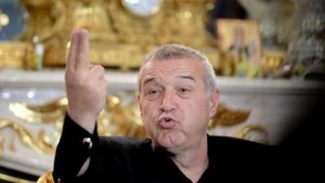 Gigi Becali a decis cine vine antrenor la FCSB. „Da, el este, doar să-și rezolve situația!” Ce se întâmplă cu Bogdan Vintilă