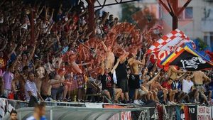 A rămas "câine până la moarte"!** Dinamoviștii, încurajați la Ploiești de un fost jucător