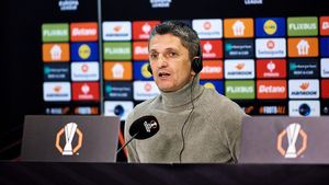 Răzvan Lucescu primește un fotbalist cu 12 trofee în palmares. Cine vine să întărească PAOK Salonic