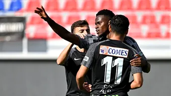 Carl Davordzie e pe picior de plecare de la Ceahlăul. Sepsi OSK are concurență în a-l achiziționa pe atacantul ganez. ”E dorit, căutat, suntem în discuții.” EXCLUSIV