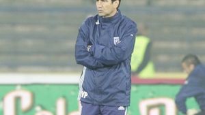 Piți, suspendat până la anul! La meciurile cu CFR și Steaua nu va sta pe bancă!** Vezi ce sancțiuni au primit Iancu, Becali și Dinu Gheorghe!