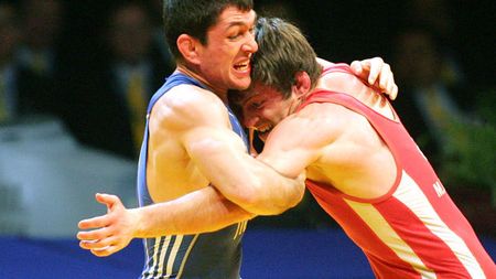 Cinci luptători români au ratat calificarea la Jocurile Olimpice