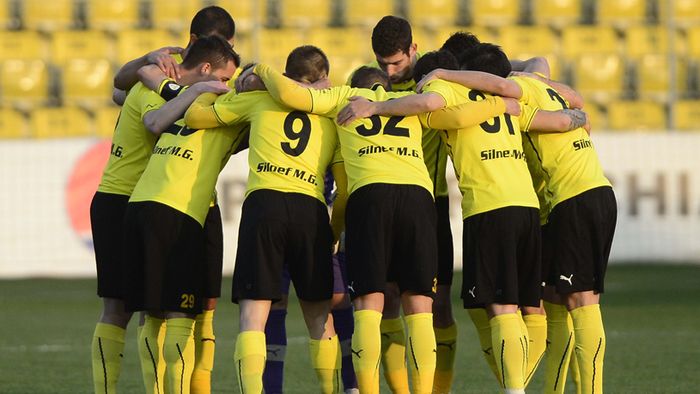 Jucătorii echipei FC Brașov au refuzat să intre în cantonament înaintea meciului cu Astra. Zotta: "Vina este a lor, în totalitate"