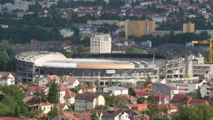 Aroganța supremă între clujeni!** Cum se vede "bijuteria" Cluj Arena din "casa CFR-ului": FOTO