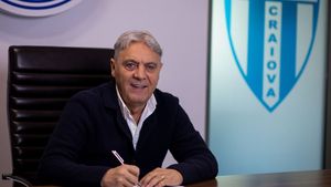 Sorin Cârţu explică de ce a ales să continue ca preşedinte al Universităţii Craiova! Ce colaboratori va avea la conducerea clubului 