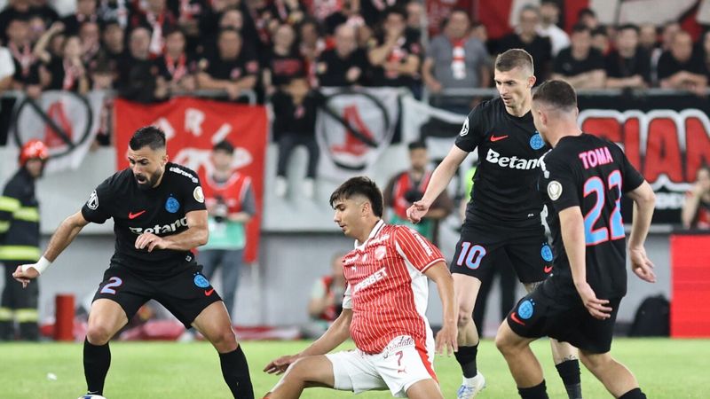Scandal la FCSB înaintea meciului cu UTA! Florin Tănase și Vali Crețu, excluși din lot
