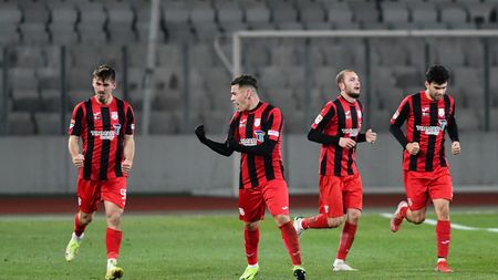 Astra, ”vacanță forțată” după ultima etapă. Florin Stîngă a ”fluierat” finalul de an prematur: ”Să nu mai fie frustrare că ajungem la stadion și nu e aia, nu e aia, nu e aia.” De ce depinde reunirea și explicațiile extremelor din ultimele etape