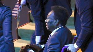 Legendarul Pele are mari probleme de sănătate! Fiul său a făcut dezvăluiri emoționante: "E în depresie și nu mai vrea să iasă din casă"