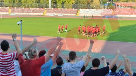 Galerie "off-line"!** Fanii lui Dinamo le-au mulțumit "câinilor" pentru spectacolul oferit în meciul cu Pandurii