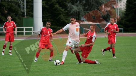 "Dănciulescu sau Niculescu să poarte banderola!** Eu nu o merit!"
