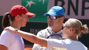 Iga Swiatek, pusă la zid pentru că are o relație „prea strânsă” cu psihologa ei! Specialista e acuzată: „Ar trebui să păstreze o doză de bun simț”