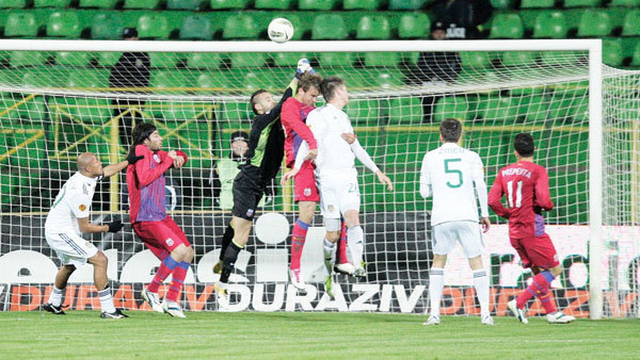 FC Vaslui și Steaua, față în față: comparație a celor 22 de fotbaliști! LIVE TEXT Vaslui - Steaua, de la 21.30. Echipele probabile