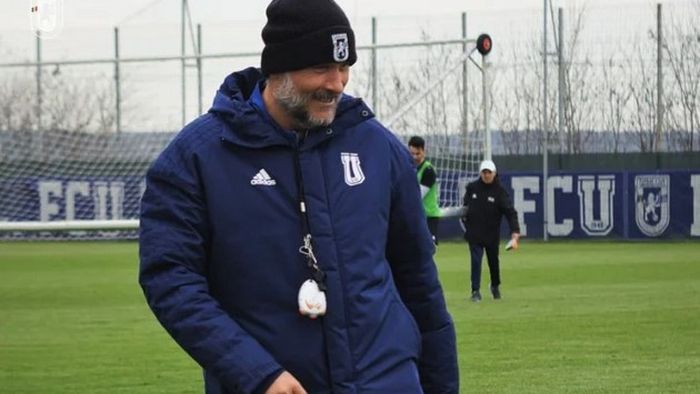 Reacția lui Lucian Burchel, directorul Școlii de Antrenori de la FRF, după ce Basarab Panduru a râs de Nicolo Napoli: „Poate că este bine să i se aducă un translator” | EXCLUSIV