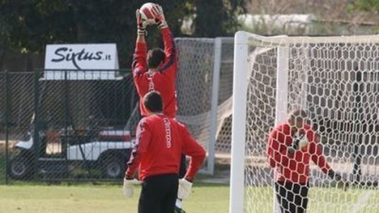 Doi români în poarta Romei!** Un puști de 19 ani, lângă Lobonț