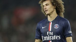 Record absolut în Champions League! David Luiz a luat cel mai rapid cartonaș galben din istoria competiției. Cât a "rezistat" brazilianul