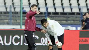 Coman: "Îmi doresc să joc cu Rapid în Liga Campionilor!" Vezi ce mesaj îi transmite lui Bornescu!