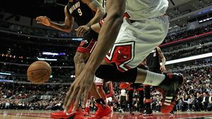 Pot și fără Rose! Bulls, victorie clară în fața lui Heat