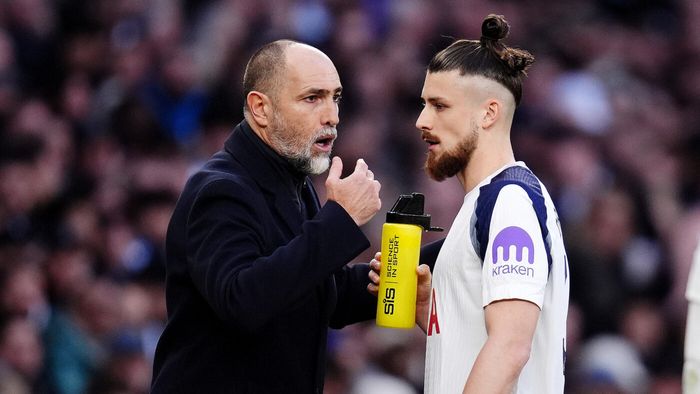 S-a terminat! Radu Drăgușin a primit vestea oficial: „Tottenham, acord cu antrenorul să părăsească imediat clubul”