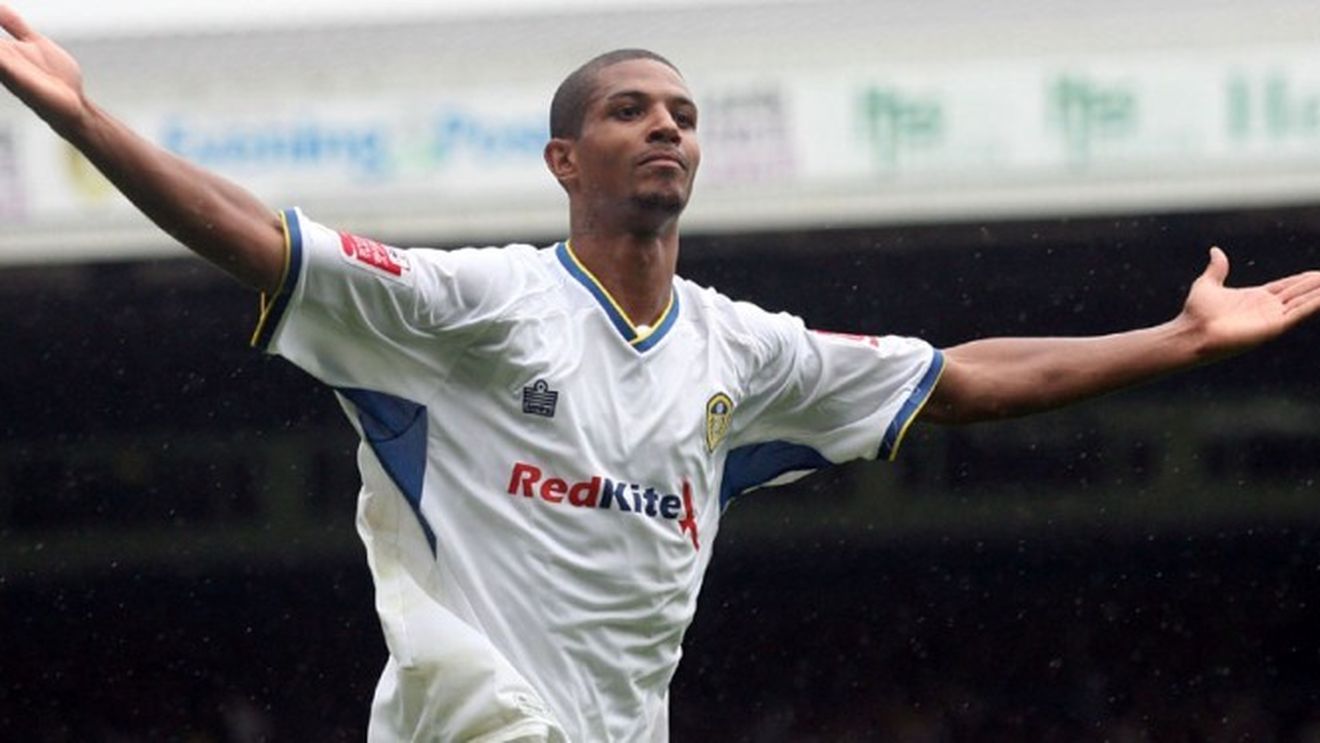 VIDEO Echipe care au scris istorie! Leeds promovează în Liga a doua după un meci de infarct în ultima etapă!