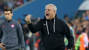 Marius Șumudică, explicație „culinară” după ce Dan Petrescu a plecat de la CFR Cluj. „Este ca și cum ai mânca doar cartofi prăjiți un an de zile”