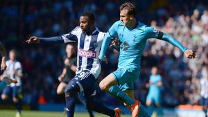 Veste uriașă pentru Chiricheș&Co: 1 miliard de lire sterline pentru afacerea finalului de an. Patronul lui Tottenham e de acord